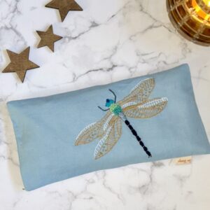 Håndbroderet øjenpude no. 4