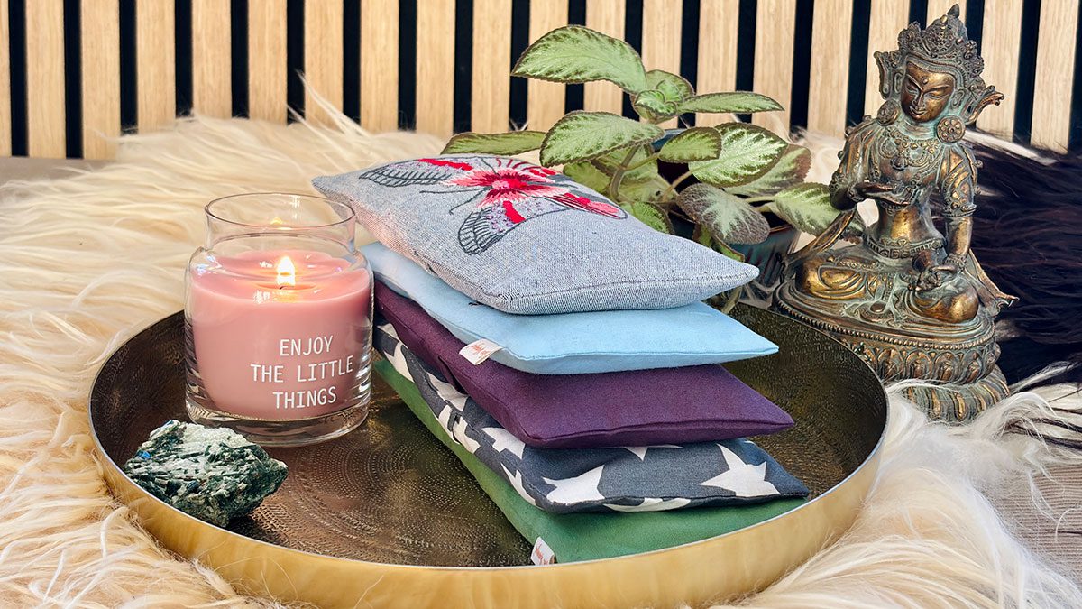 Håndbroderet øjenpude vejledning